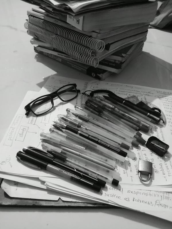 free-photo-of-monochrome-study-desk-with-books-and-stationery