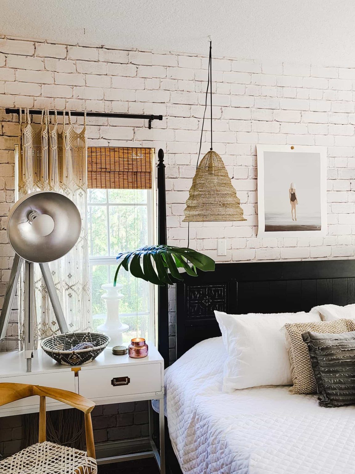 Shop Modern Bedroom Decoration