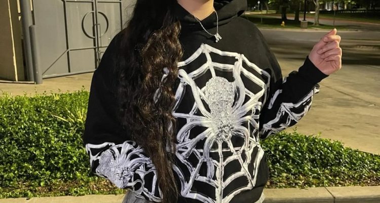 Spider Hoodie Black