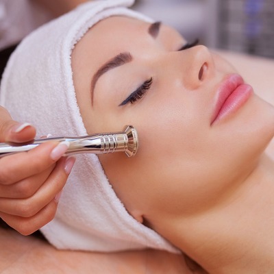 Microdermabrasion Clinic in Muscat