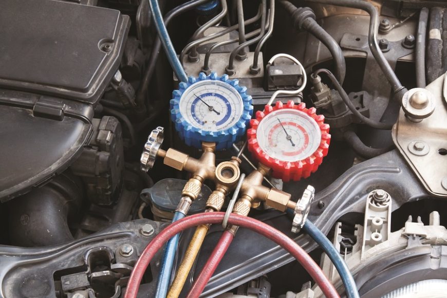 air-conditioning-pressure-tester-870x580