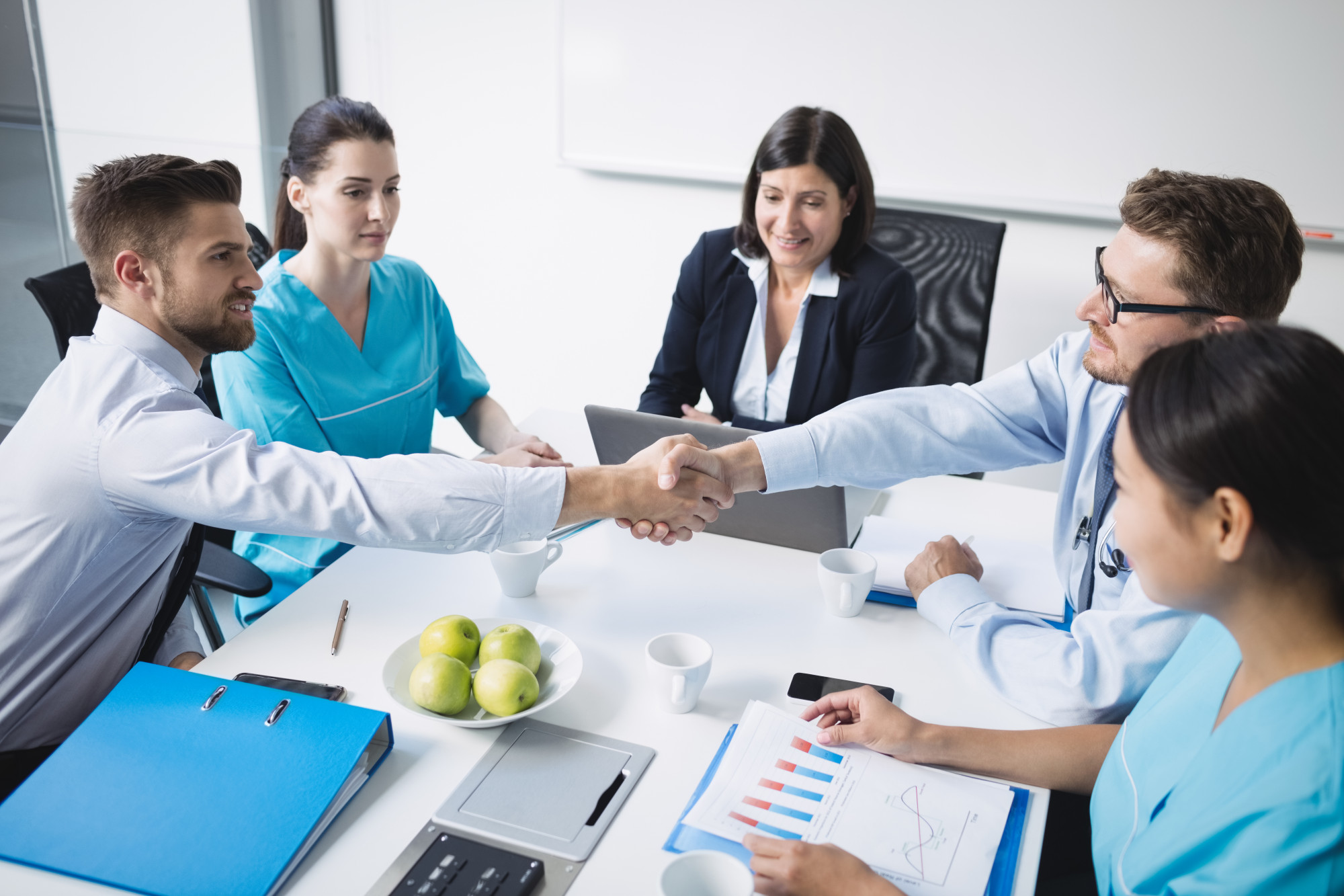doctors-shaking-hands-with-each-other