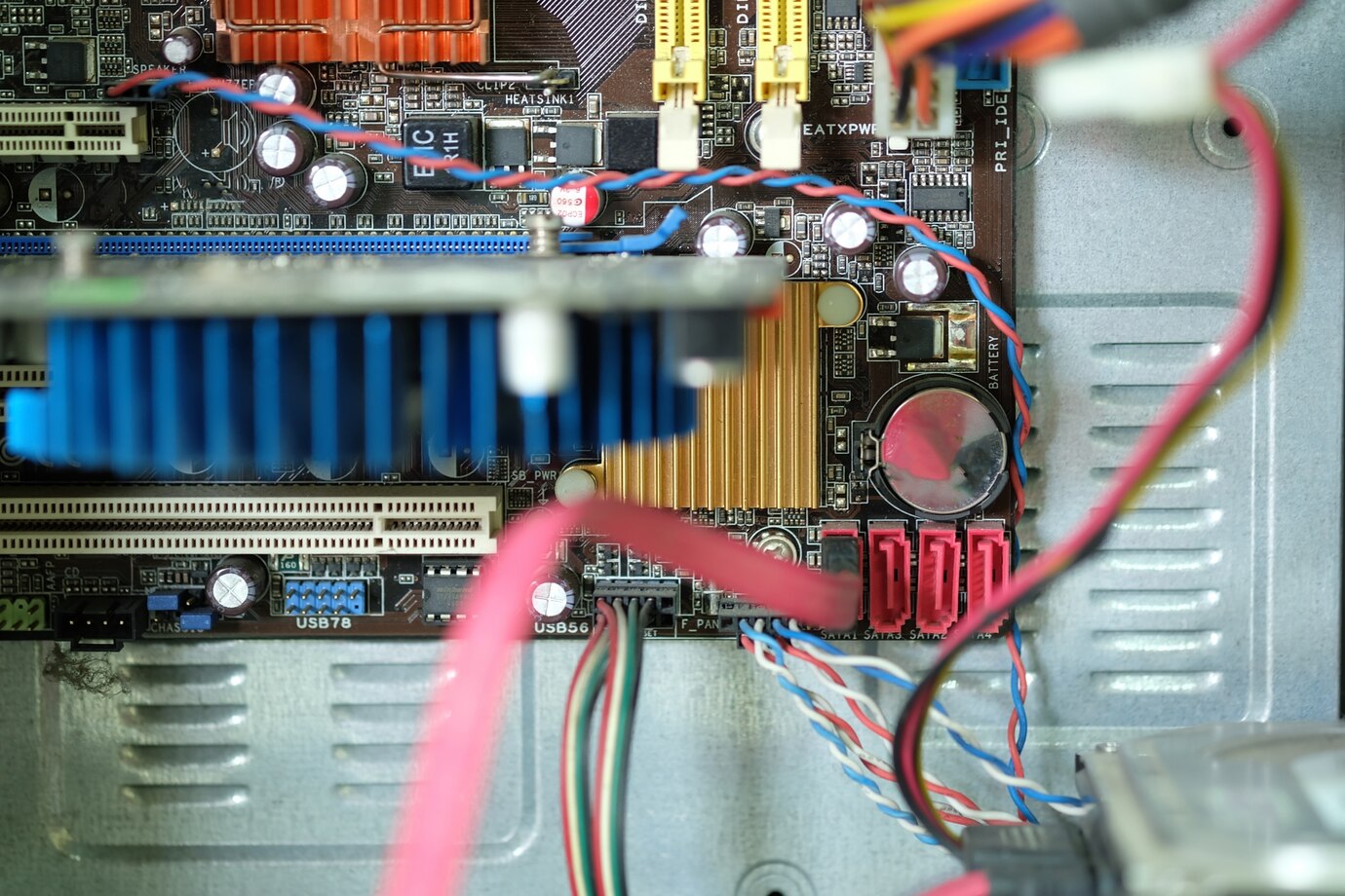 C8500L-8S4X