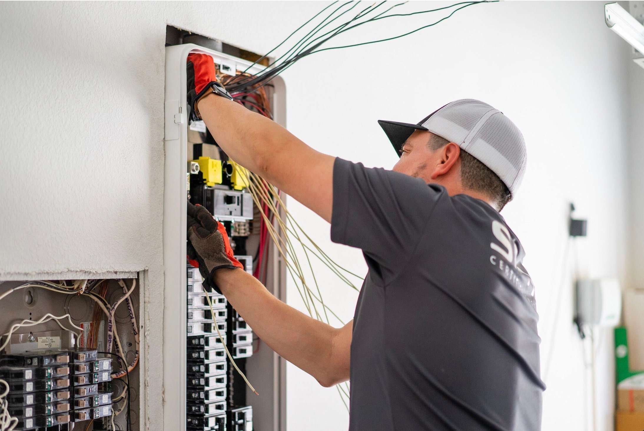 Electrician2
