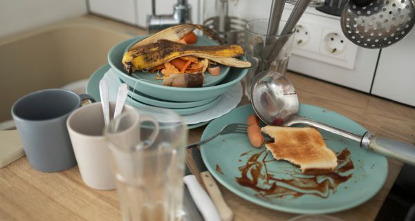 is nylon cookware toxic (1)