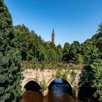 I am staying in Edinburgh for three nights. I wonder if I would need to visit Glasgow as well, provided that I am not only interested in high culture and history, but also in day-to-day life in Scotla