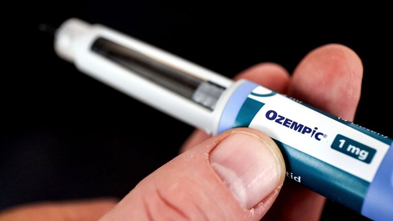 ozempic-semaglutide_6826492