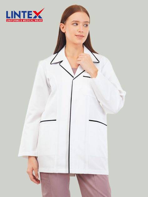 Deep-Notch-Collar-Doctor-Lab-Coat-Black2-473x631 (1)