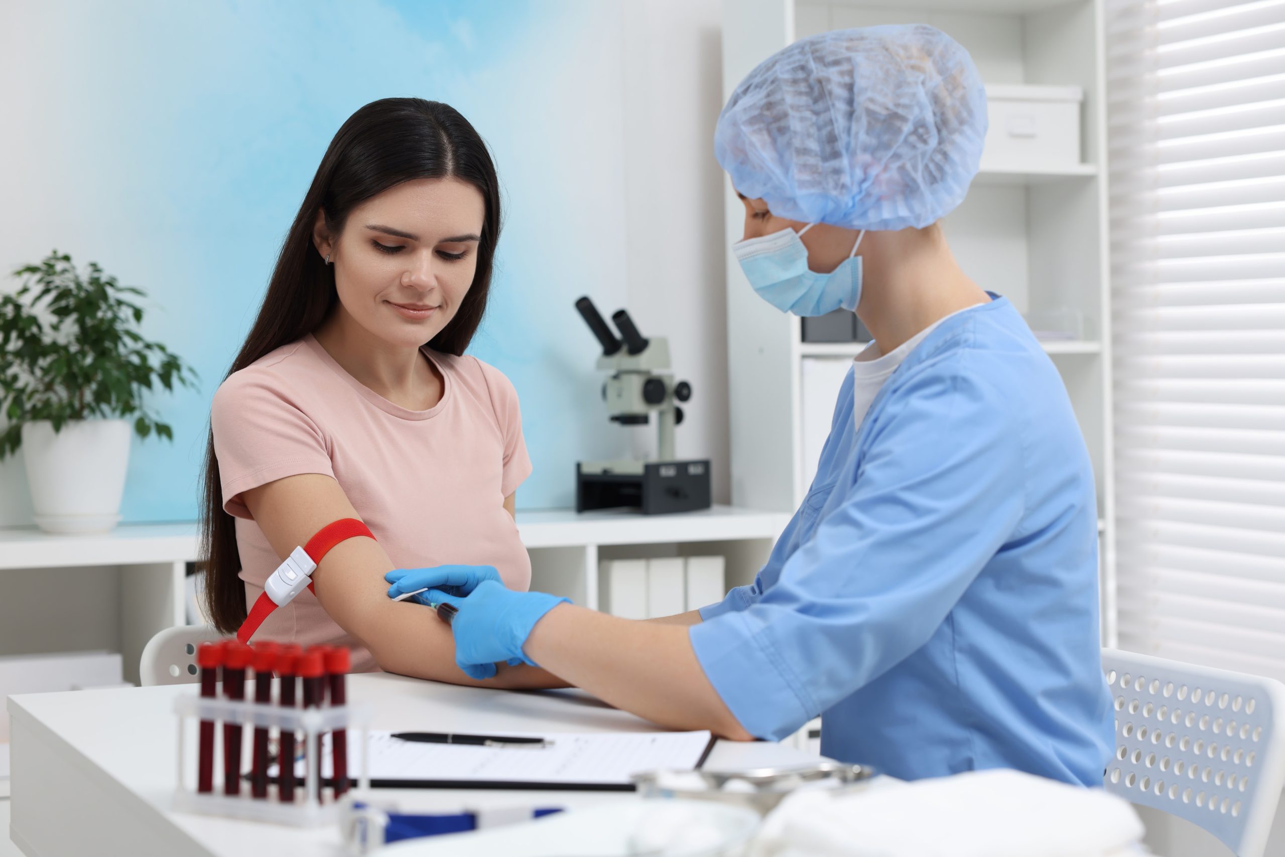 Vitamin-D-and-Vitamin-b12-test-in-dubai-scaled (1)