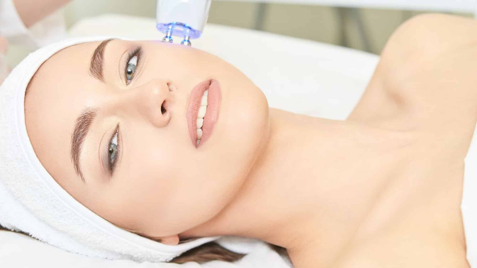How Safe Is Laser Treatment in Dubai for People With Tanned Skin
