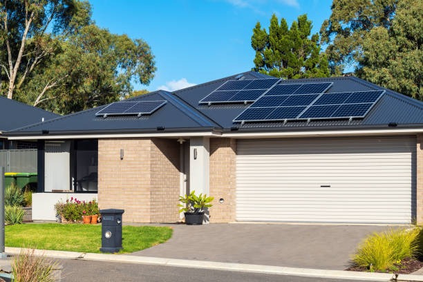 solar-panels-on-the-roof-of-aust